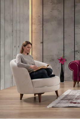 Fauteuil beige élégant à un seul siège, design pour le salon, mobilier rembourré.