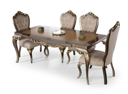 Table de salle à manger classique en bois massif avec des décorations élaborées