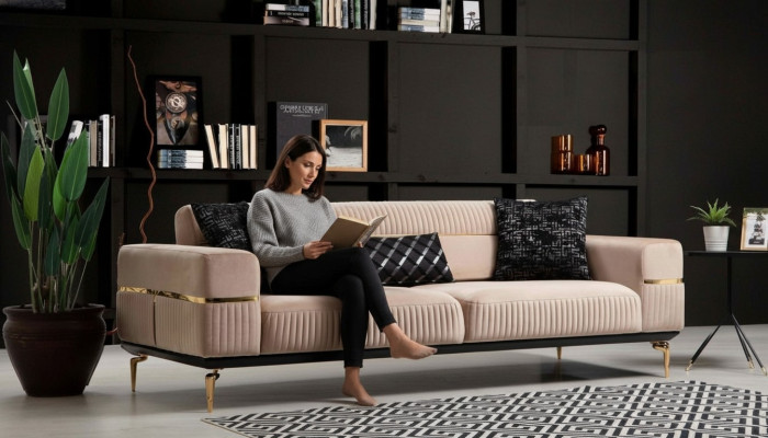 Canapé de luxe Design Trois places Canapé moderne Canapé beige Meubles Rembourrage Loft neuf