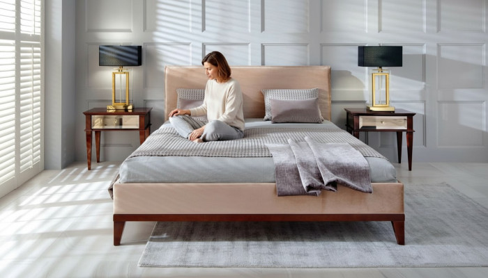 Chambre moderne marron-beige Lit de luxe en bois Lit double neuf