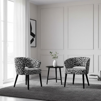 Chaise originale en bois et textile noir et blanc pour le salon