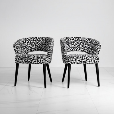 Chaise originale en bois et textile noir et blanc pour le salon