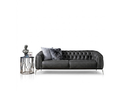 Canapé droit de style Chesterfield noir pour quatre personnes pour le salon