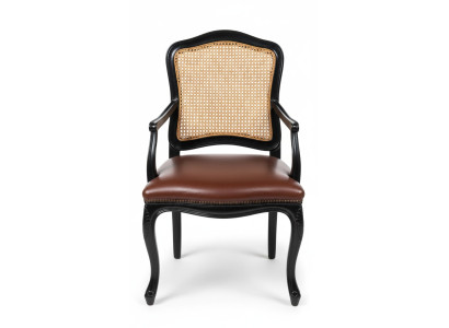 Chaises classiques, chaise de salle à manger de designer, chaise en bois de luxe, fauteuil en bois, chaise.
