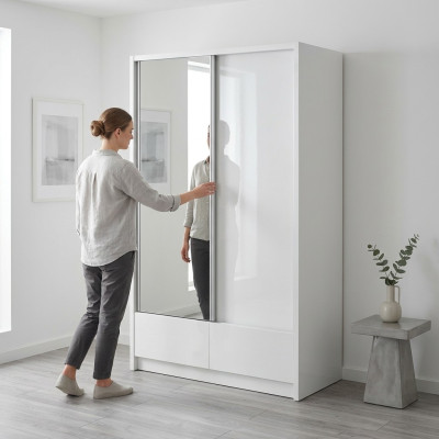 Range-manteau de 130 cm avec portes coulissantes pour le stockage, armoire étagère pour bureau ou archives.