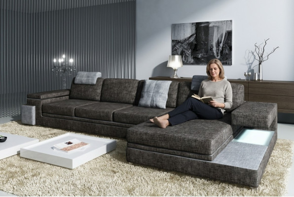 Canapé en cuir design avec habillage USB salon paysage de vie coin suite textile Tachau