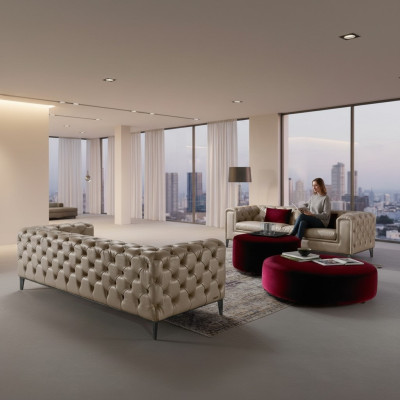 Luxueux ensemble de canapés 3+3 places en beige de style chesterfield.