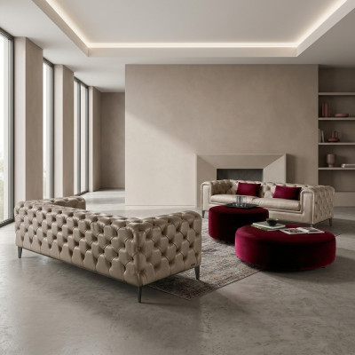 Luxueux ensemble de canapés 3+3 places en beige de style chesterfield.
