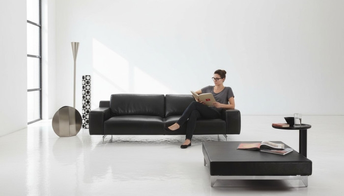 Trois places canapé de luxe 3 places Canapés Siège Design Canapé Mobilier Style Cuir Noir