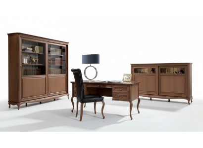 Mobilier de bureau Étagère Bureau Commode Fauteuil Vitrine Ensemble complet de 4 pièces.