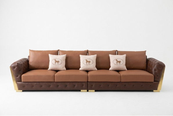 Canapé de salon de luxe moderne à cinq places au design Chesterfield