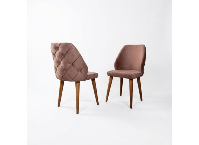 Chaise rembourrée en bois Beige Dossier Chesterfield sur pieds en bois pour la salle à manger