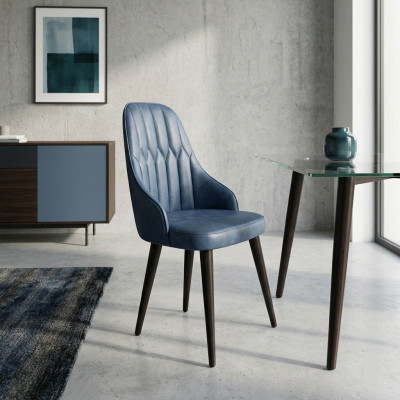 Tabouret de salle à manger original de couleur bleue avec un dossier moelleux pour votre salle à manger