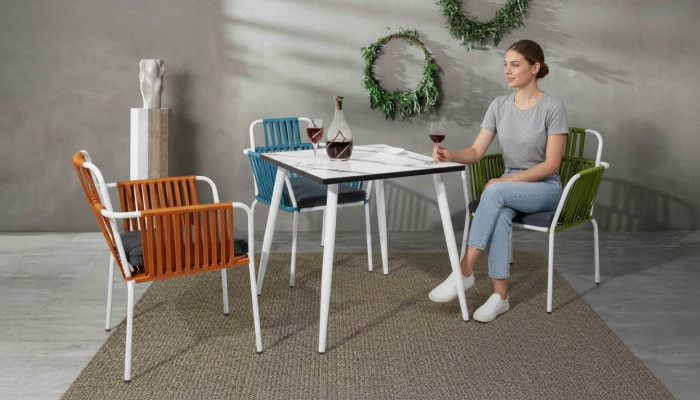 Meubles de salle à manger modernes Terrasses 4x Chaises Meubles en acier inoxydable