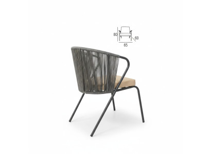 Chaise avec des jambes en acier inoxydable souple et un dossier gris rond