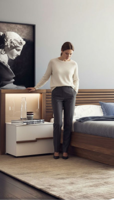 Table de chevet en noyer naturel Chambre Tables de chevet Luxe