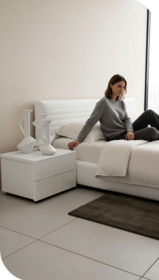 Table de chevet de luxe blanche avec espace de rangement, mobilier de chambre à coucher petite table de rangement