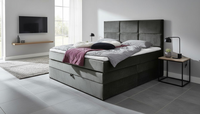 Chambre double chic en gris, design de meubles en bois avec un tissu d'ameublement élégant.