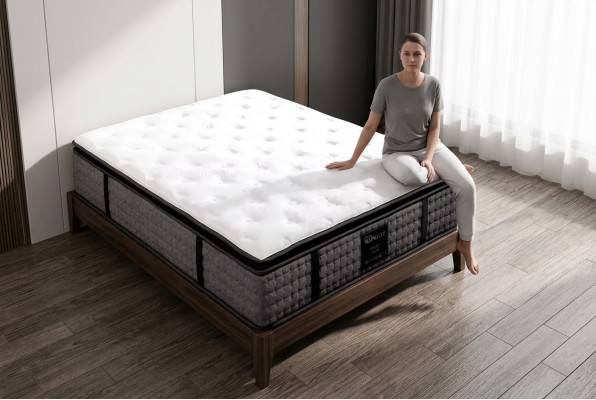 Matelas de qualité pour lits d'hôtel. Matelas doux de qualité 160x200 d'une épaisseur de 50cm.