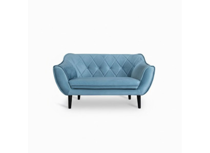 Confortable, canapé deux places doux avec un rembourrage luxueux dans une couleur bleue délicate