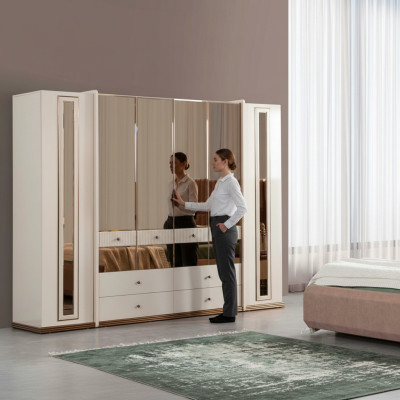 Six armoires à portes, armoires beige, meubles en bois, armoire en bois.