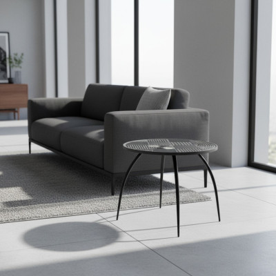 Table basse ronde noire d'origine avec un plateau de table sculpté