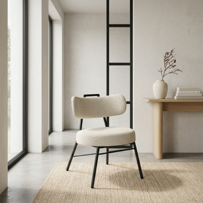 Chaise design luxueuse en bois avec rembourrage doux pour salle à manger