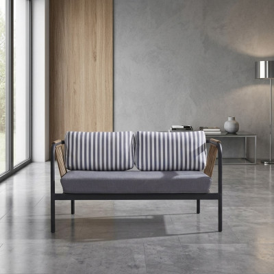 Canapé 2 places Canapés de luxe design de meubles modernes en tissu gris. Tabouret de designer.