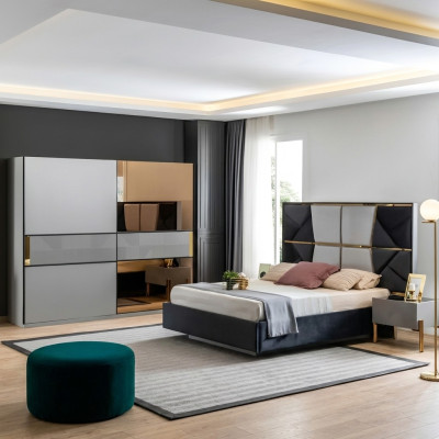 Parfait ensemble de meubles de chambre en tons gris avec incrustations d'or