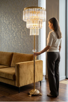 Lampe de sol en or Lampes Meubles Luminaire Debout Salon neuf Moderne