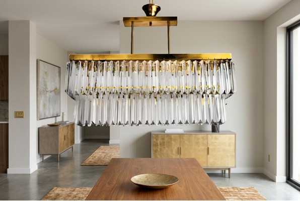 Lustre plafonnier moderne de designer luxueux pour nouveau salon en laiton