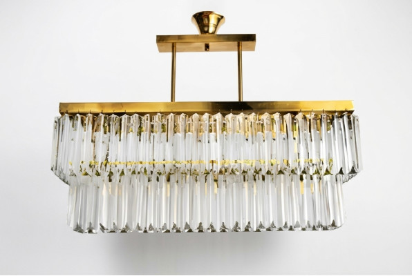 Lustre plafonnier moderne de designer luxueux pour nouveau salon en laiton