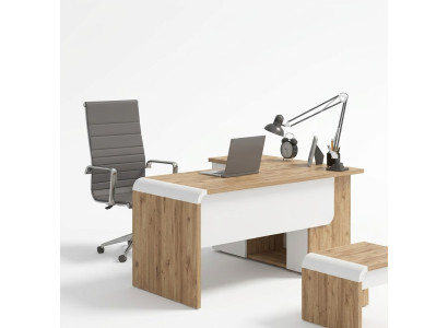 Coin de bureau brun. Mobilier de bureau. Bureau design. Bureau de directeur.