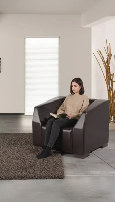 Siège de luxe moderne pour bureau ameublement salon d'étude.