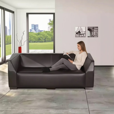 Canapé textile de luxe à trois places de couleur noire pour le bureau d'étude.