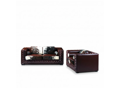 Canapé Chesterfield rouge foncé ensemble 3+2 places en 2 pièces. Ensemble en cuir avec peau de poney