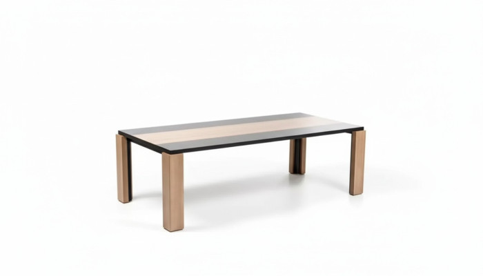 Tables de conférence de haute qualité pour des discussions et des réunions efficaces.