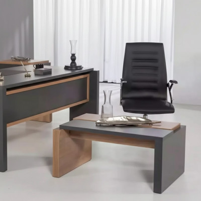 Table basse de luxe moderne. Table de rangement de bureau marron. Meubles en bois design.