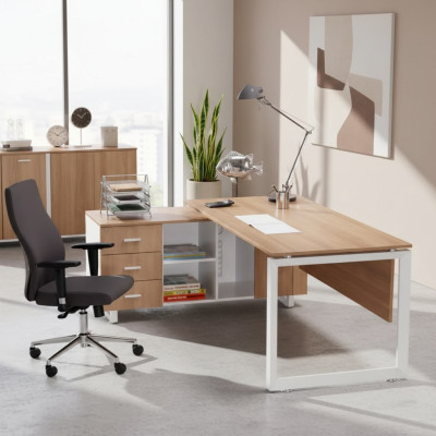 Table d'angle en bois brun mobilier de bureau moderne exclusif dans la salle d'étude