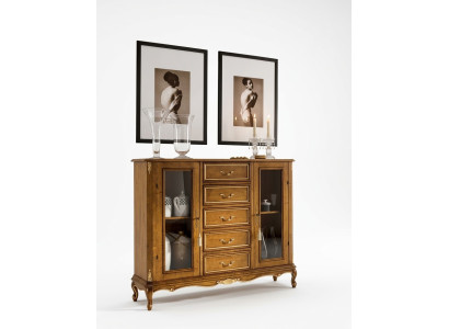 Armoire d'exposition exclusive en bois brun avec tiroirs dans le style de mobilier classique.