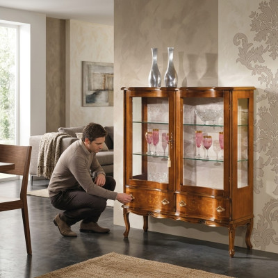 Vitrine en bois marron de luxe en verre Meuble de salon exclusif neuf