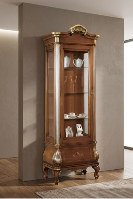 Vitrine de luxe de haute qualité en bois brun Armoire de meubles classiques