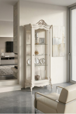 Vitrine de luxe, conception de cabinet en bois, armoires blanches, mobilier italien, vitrines.