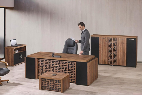 Mobilier de salle d'étude Bureau de bureau Ensemble de bureau 4 pièces Bois Marron