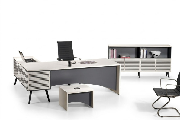 Bureau d'angle complet et ensemble de bureau 3 pièces en bois blanc pour bureau.