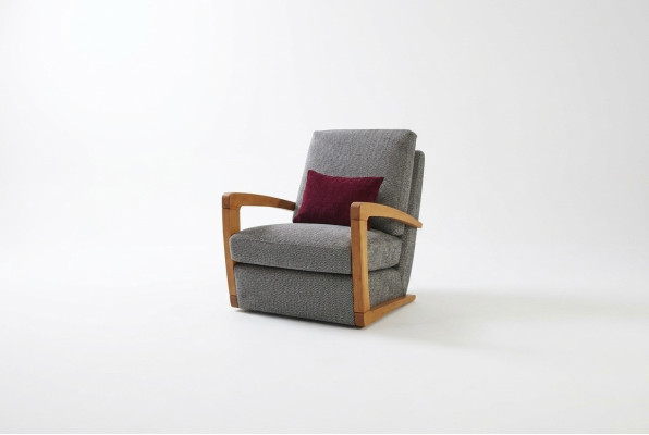 Fauteuil 1 place en tissu pour salon classique gris.