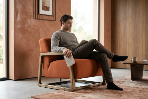 Fauteuil 1 place orange en bois pour salon, design de chaise de détente.