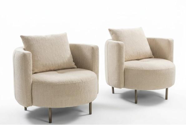 Fauteuil en textile beige, fauteuil de designer, fauteuil club, fauteuil cocktail, mobilier rembourré