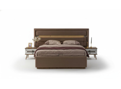 Ensemble de lit brun exclusif en taille S Lit double 2x 2x Tables de nuit en bois 3 pièces