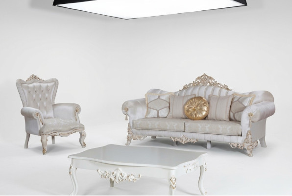Ensemble de canapés de luxe pour le salon de style classique dans la couleur blanche